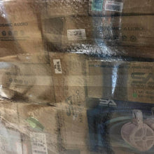 Load image into Gallery viewer, Mixed Lot 0029 - Pro Audio Equipment- Speakers DJ - Subwoofer - Amp - Cables - Returns &amp; Open Box
